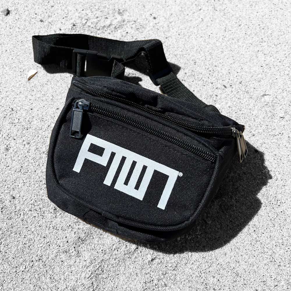 PTOWN / FANNY PACK BLACK Fanny Pack