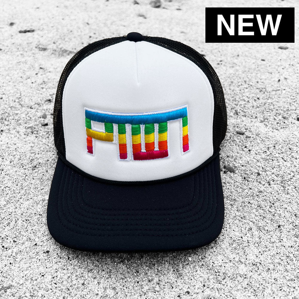 PTOWN / RETRO FOAM RAINBOW TRUCKER HAT / WHITE + BLACK - Hats
