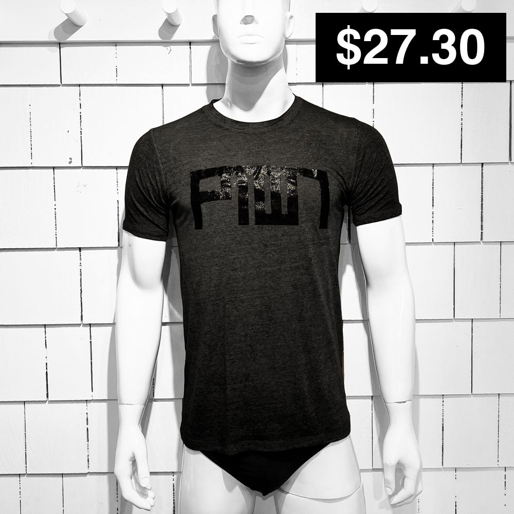 TEE / PTOWN / VINTAGE BLACK T-Shirt