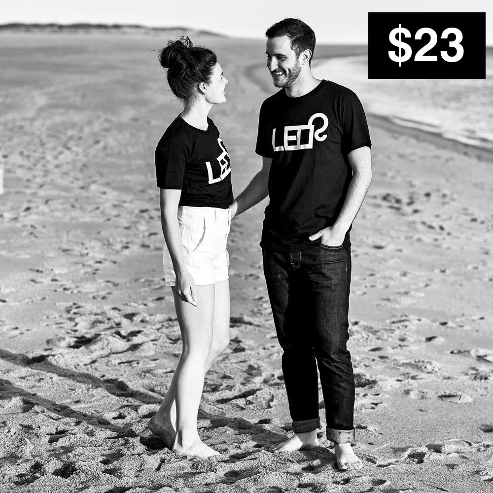 Astro-Tee / Leo Xs Crew Neck T